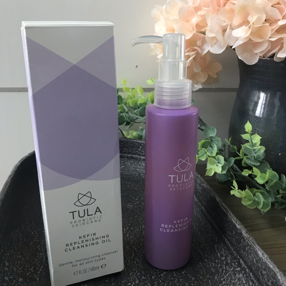 Tula kefir replenishing cleansing oil